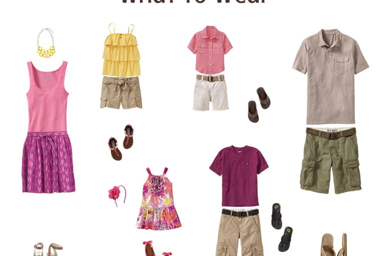 dressing for family for professional pictures The Woodlands Family Photographer