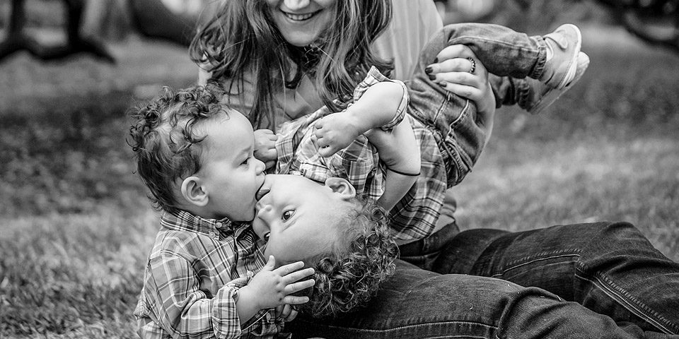 kids photographers houston tx Houston Twin Photographer