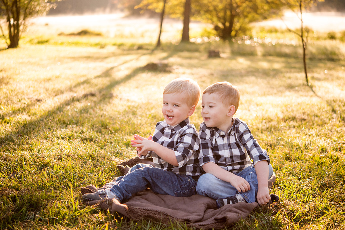 Beautiful Houston Family Photos with Unique Light